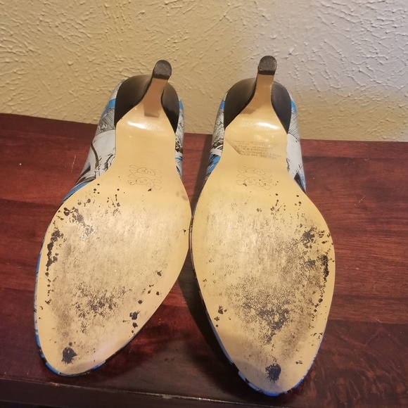 Comic Book Heels - Picture 4 of 4